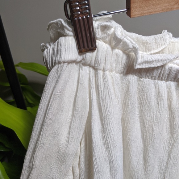 American Eagle Off The Shoulder Blouse - Picture 3 of 5